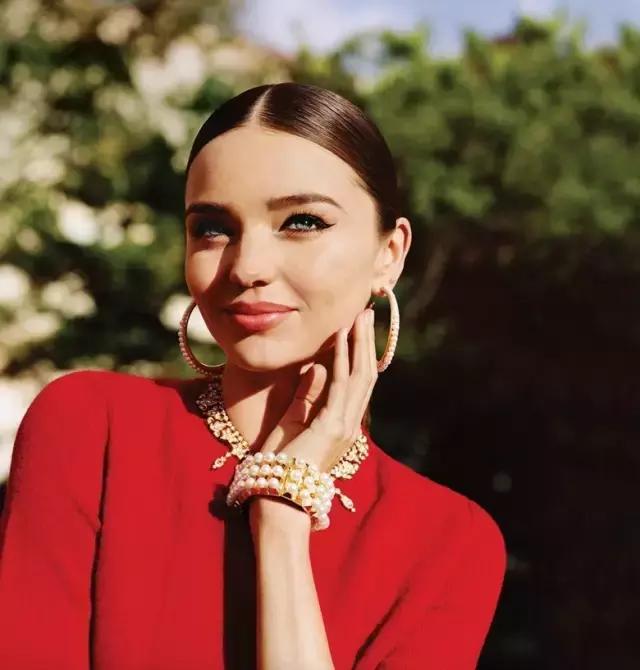 隐形眼镜液洗化妆刷,隐形眼镜水洗化妆刷