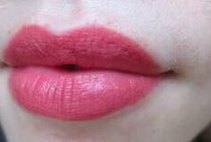 玫瑰色口红唇膏,不沾口红玫瑰色