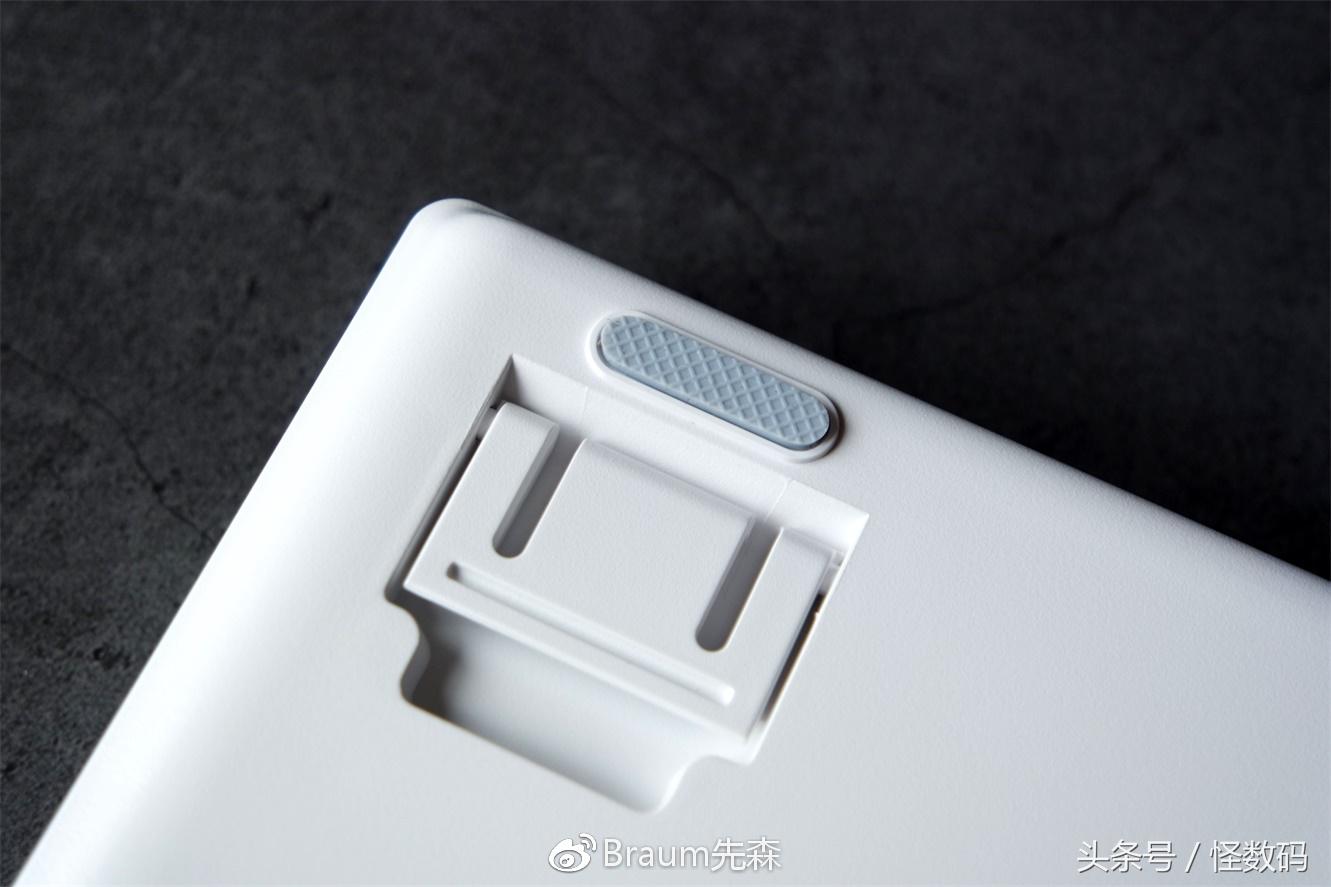 雷柏v500s冰晶版是热插拔吗,雷柏v500s冰晶版怎么样