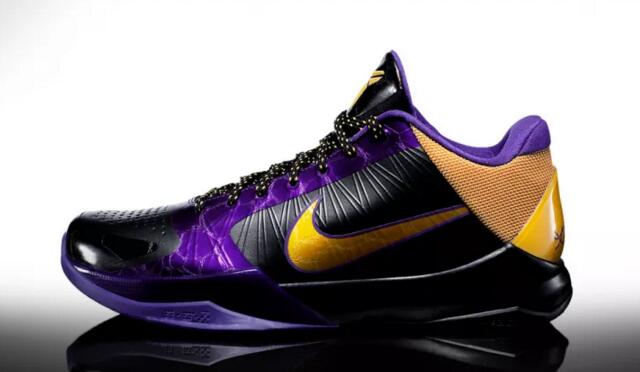 科比真正意义上的第一双耐克鞋,盘点科比的每一双球鞋