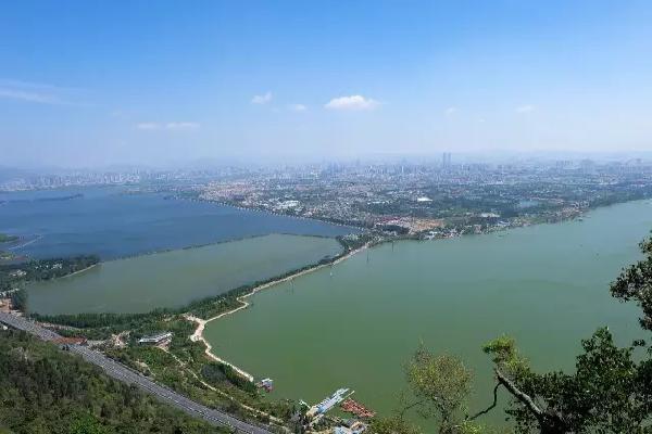 滇池度假区华邑酒店,昆明南亚之门华邑酒店