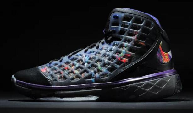 科比真正意义上的第一双耐克鞋,盘点科比的每一双球鞋