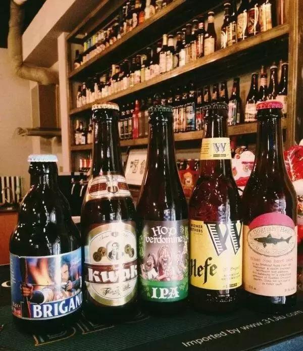 天津可以看球赛撸串的地方,在天津津南喝酒看球