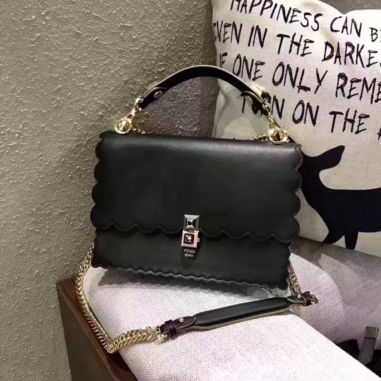 fendi包包哪一款最好看,fendi包最新款