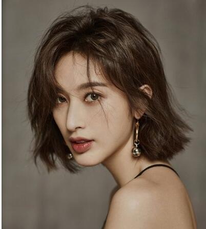 方脸适合的短发发型推荐,方脸短发女发型短发