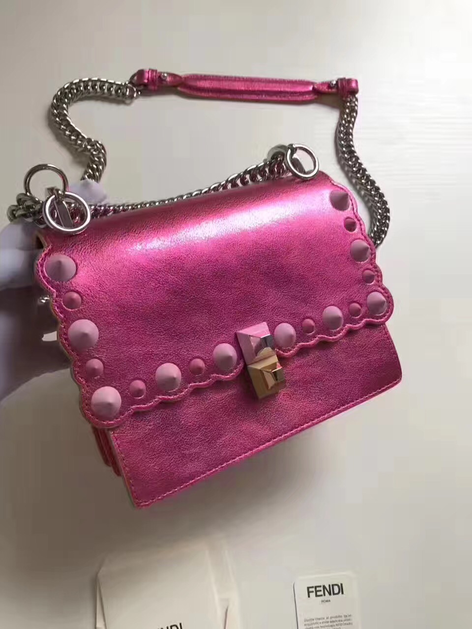 fendi包包最新款,fendi包的经典款