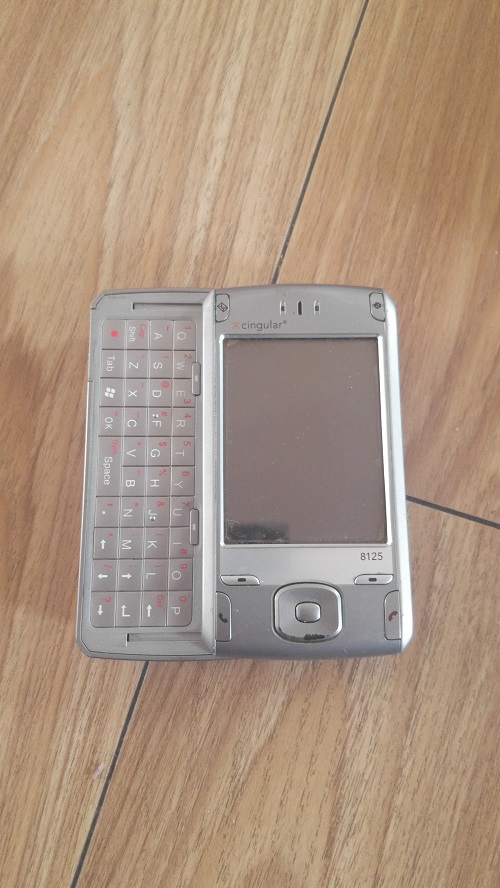 怀旧经典手机及物件,诺基亚智能手机怀旧经典