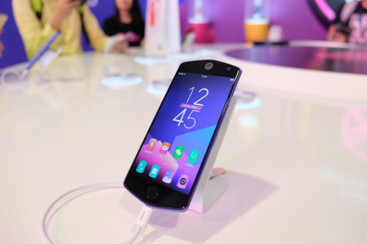 美图m8自拍功能介绍,美图m8多久出的