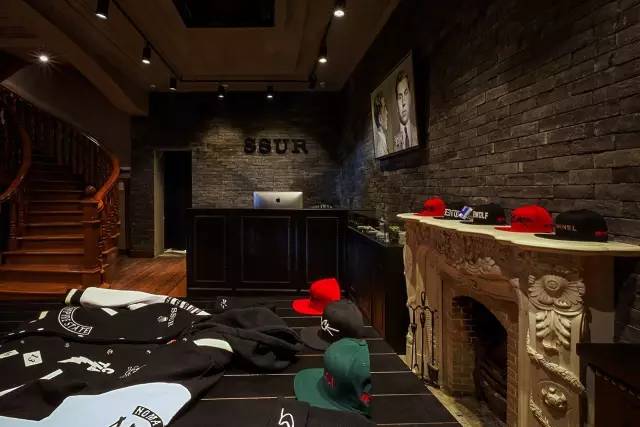 那些潮人喜欢在哪买衣服,潮人在哪挑衣服