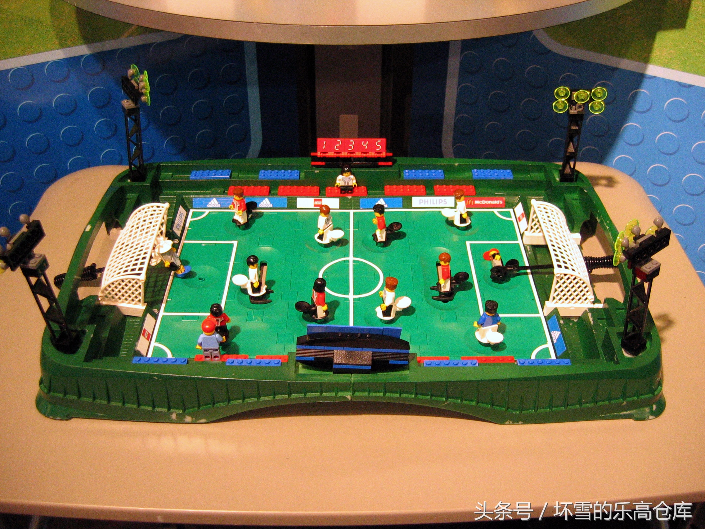 在乐高世界体验富有的生活,在乐高里面生活