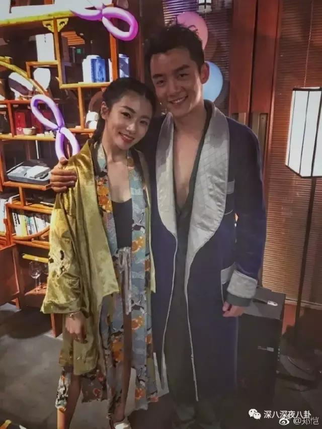 小猎豹好事将近？郑恺程晓玥狂撒狗粮，婚讯实锤真是深藏blue