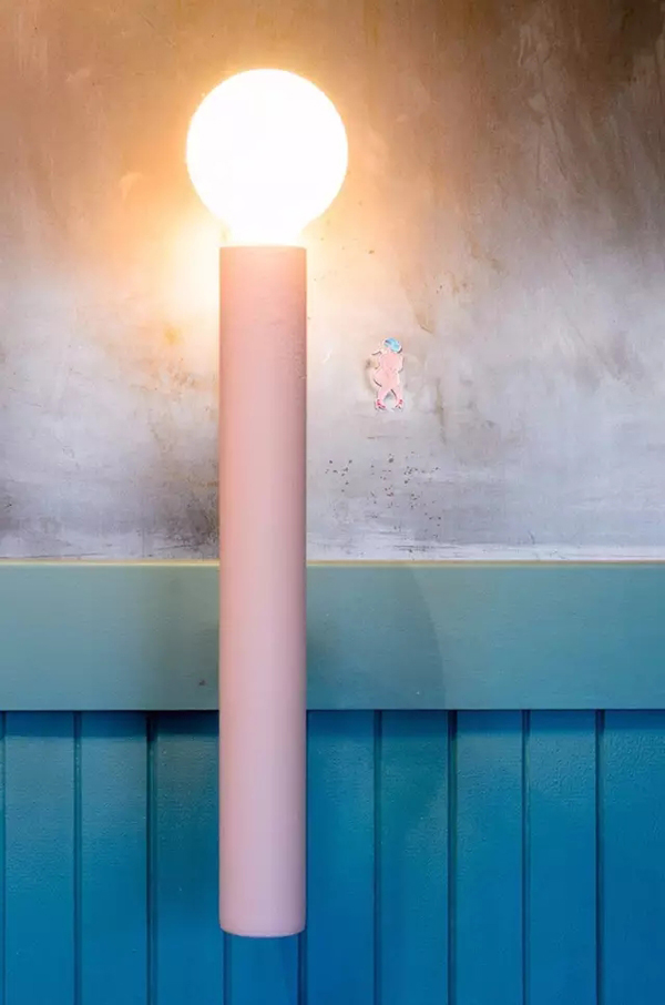 外国人会玩，开了一家“厕所”服装店，我好想去蹲坑！