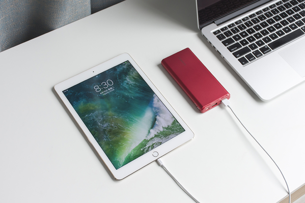 长得骚，活还好！罗马仕GTPro移动电源体验