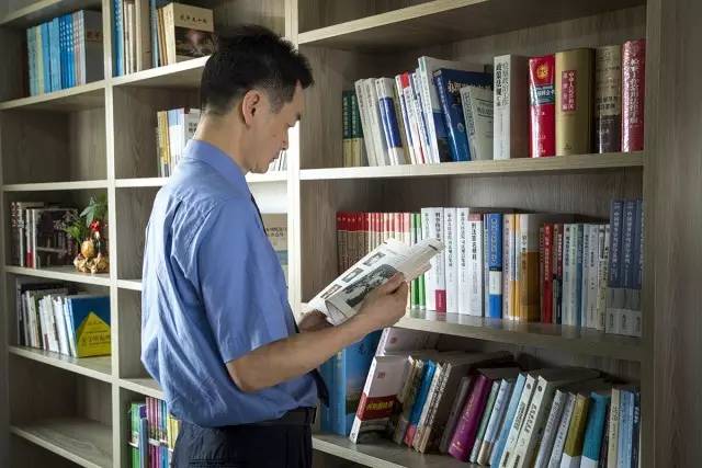 与世界读书日相遇,读书日遇见一本书