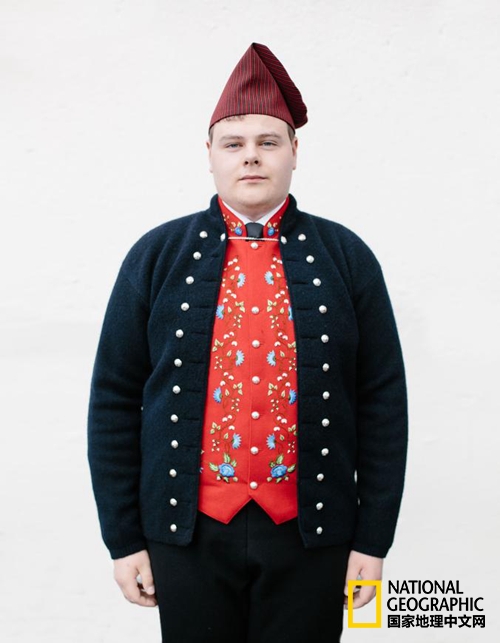 大西洋上的最美丽的小岛,大西洋上有一个苦逼的小岛