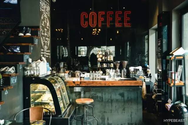 别网购了，花一天到实体店逛逛丨逃离连锁店计划