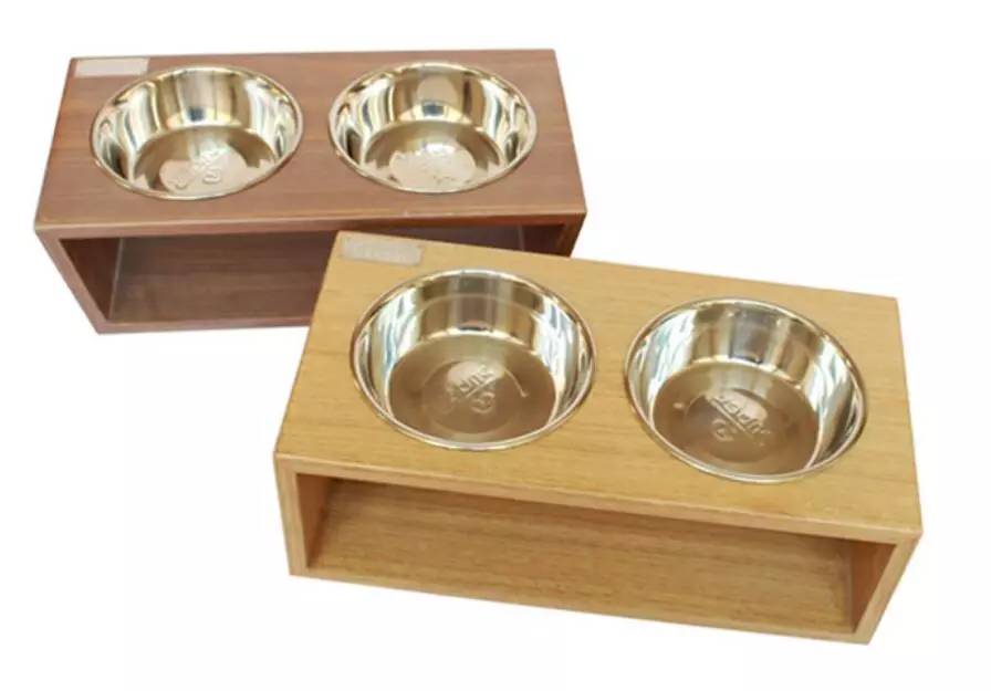 给狗喂饭要喂多少,给狗刷牙的知识