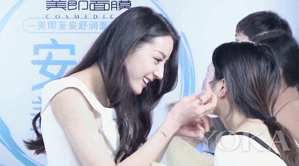 胖迪的泥膜还能这么敷？关晓彤2元1片的面膜更是NO.1