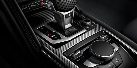 敞篷奥迪r8spyder,奥迪r8v10敞篷多少钱