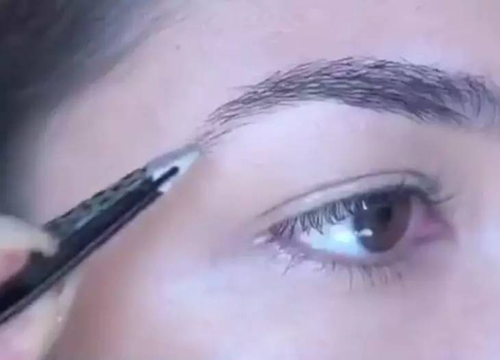 做眉毛的注意事项有哪些,做眉毛到底有没有尴尬期呢