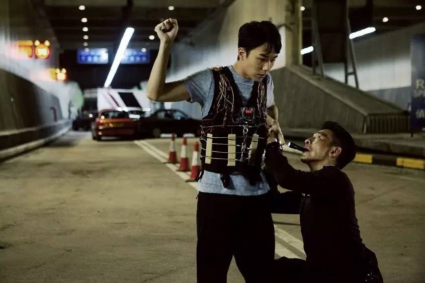 刘德华字迹价值多少钱,刘德华一共有多少钱啊