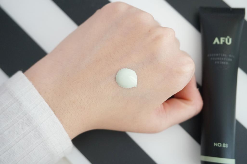 自然纯真才是王道，猫小兔教你打造甜美约会妆