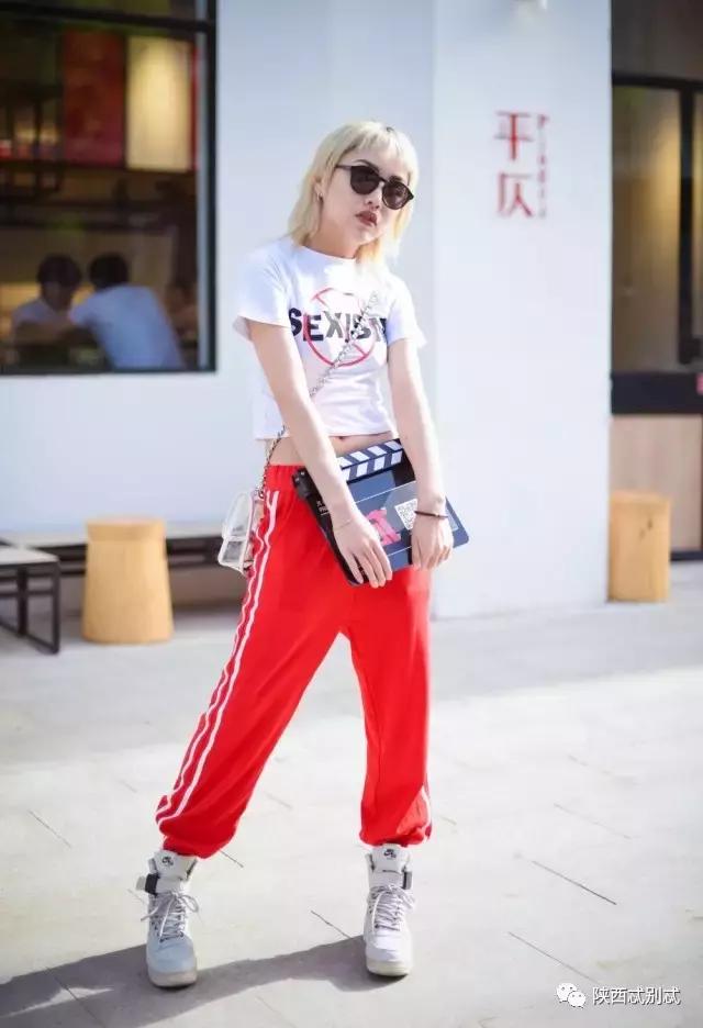 西安美女网红店,2019西安网红街拍