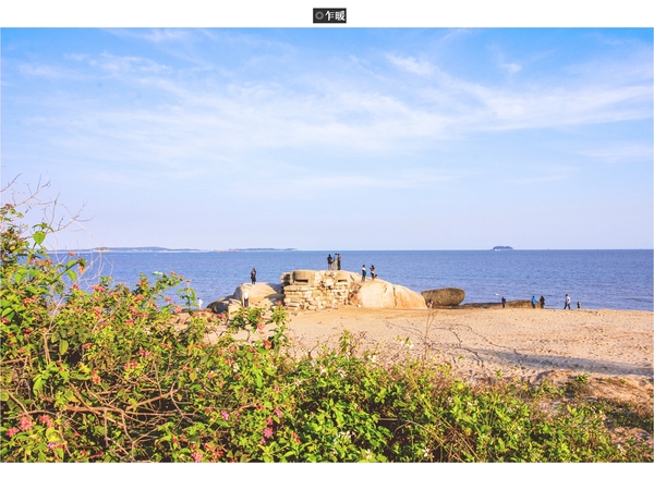 和你一起走在海边看日落,和你在海边漫步