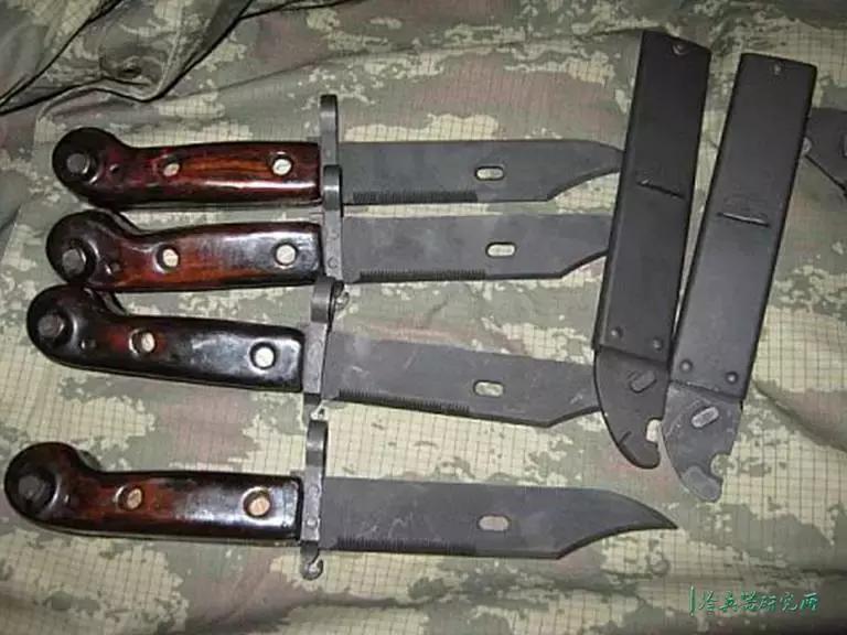 中、俄、美三国*用军***刀刺**改进之路：总有一款完爆三棱*刺军**