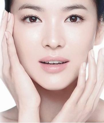 脸颊两侧发红该怎么解决,脸颊两侧下巴额头发红是什么原因