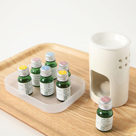 给女朋友送巧克力好还是花好,女友生日送花送巧克力还要送什么