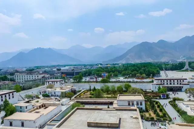 五一景点布达拉宫,五一布达拉宫是旺季嘛