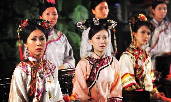 她是道光晚年宠妃，光绪皇帝的奶奶，身后享受无上荣耀