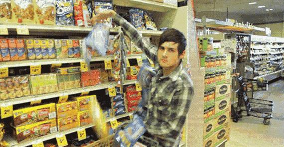 现在潮人去哪里买衣服便宜,潮人衣服哪里拿货便宜一点