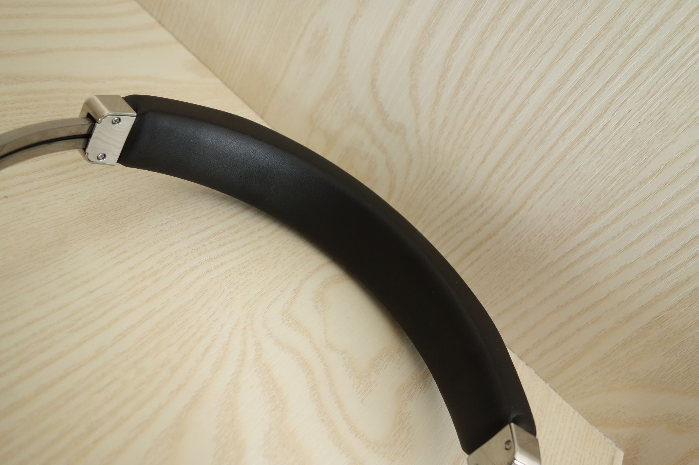 内有大乾坤劲爆性价比仅售349元的无线降噪耳机问世啦