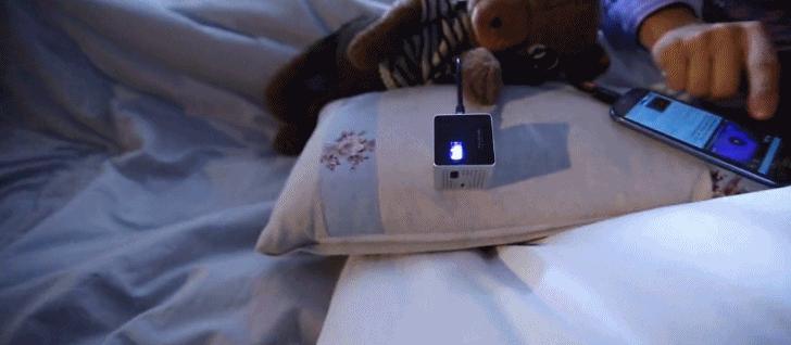 流明高的迷你投影仪,微型投影仪smart