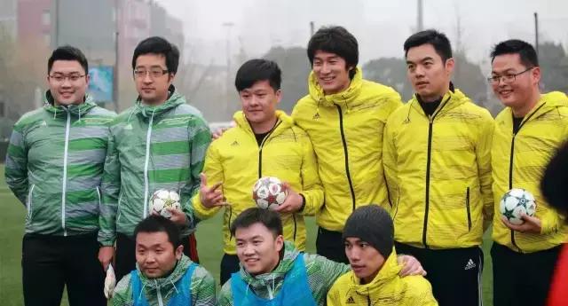 老金玩单机,老金聊足球