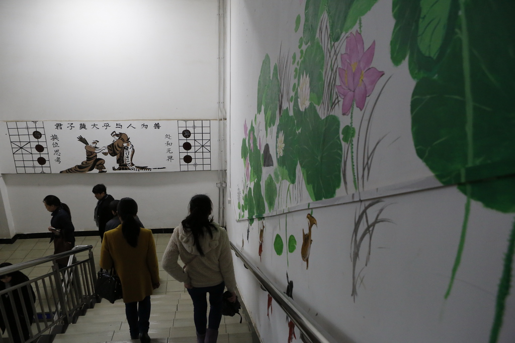 富士康员工为什么坠楼,聊聊富士康坠楼事件