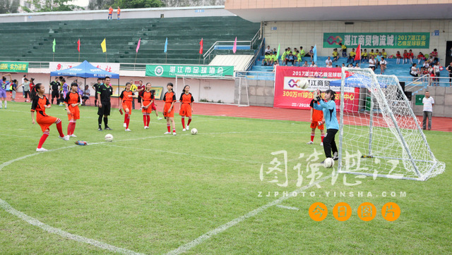 湛江各区足球比赛,广东省五人足球争霸赛江门赛区