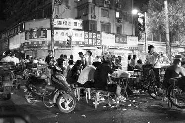 撸起袖子吃大席,撸起袖子吃海鲜