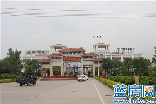 厦门海沧海投东孚云山郡,海投和轨道海沧地块