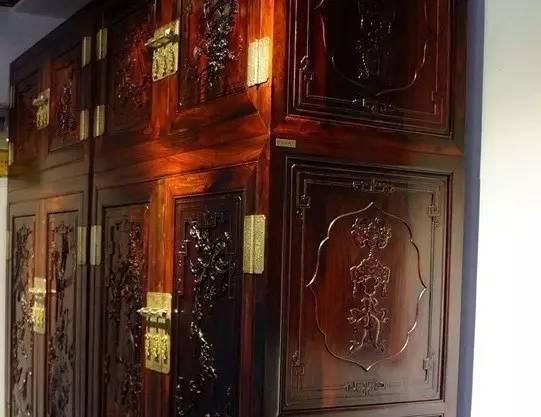 红木家具铜件的讲究,红木家具上的小细节