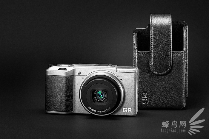 80周年庆理光映像正式发布银色版GRII