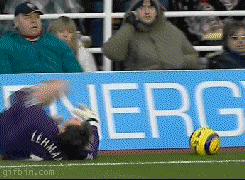 足球搞笑gif假摔,足球搞笑图片视频