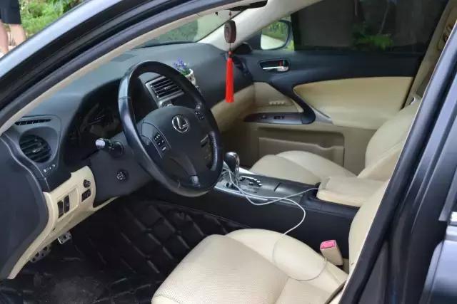 主打性能的雷克萨斯车型,主打舒适的雷克萨斯有哪款