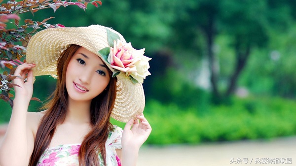 怎么跟闷骚的男生谈恋爱,怎样才能让闷骚男对自己产生好感