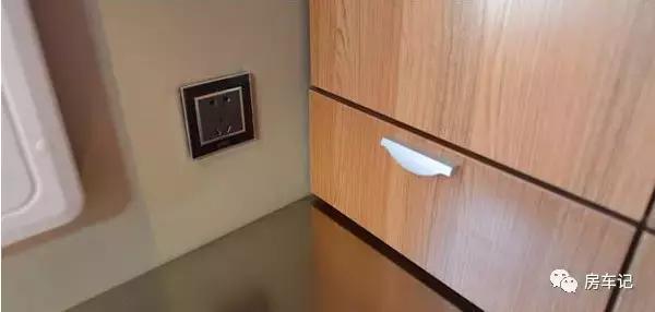 一汽佳宝b型房车,佳宝t80房车烟台