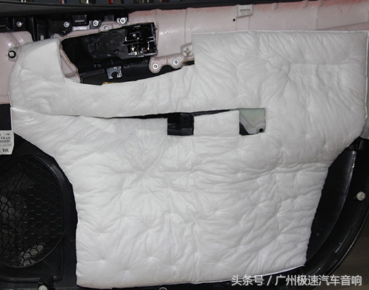 奔腾x80怎么改装才霸气,2013款奔腾x80音响改装