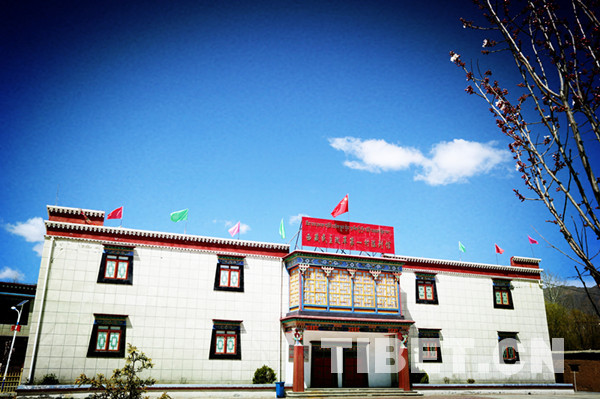 老西藏四讲四爱,四讲四爱西藏老人