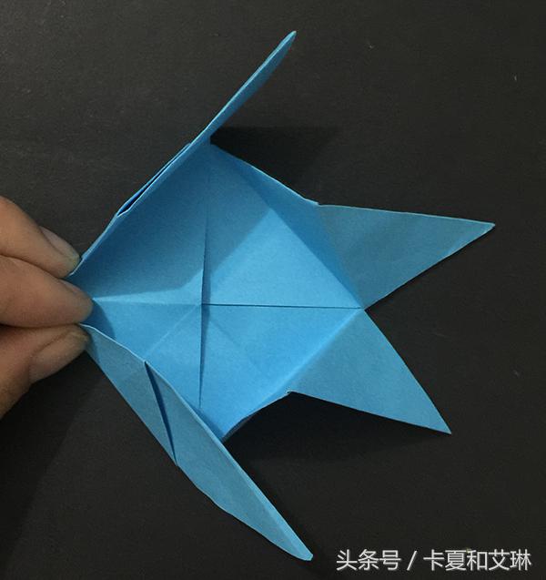 小鱼可以游的手工教程,会游的小鱼手工制作